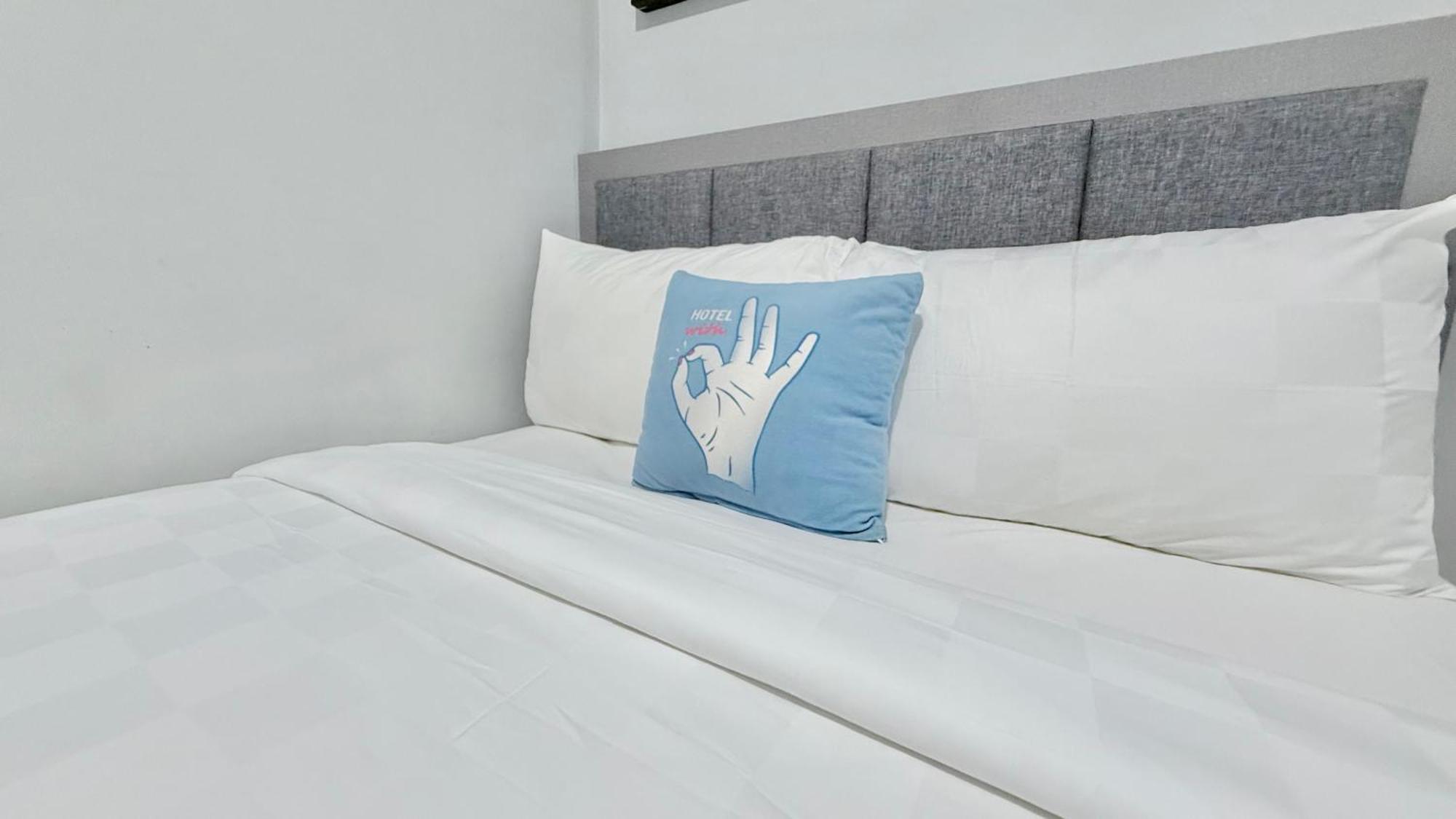 Hotel With Ok